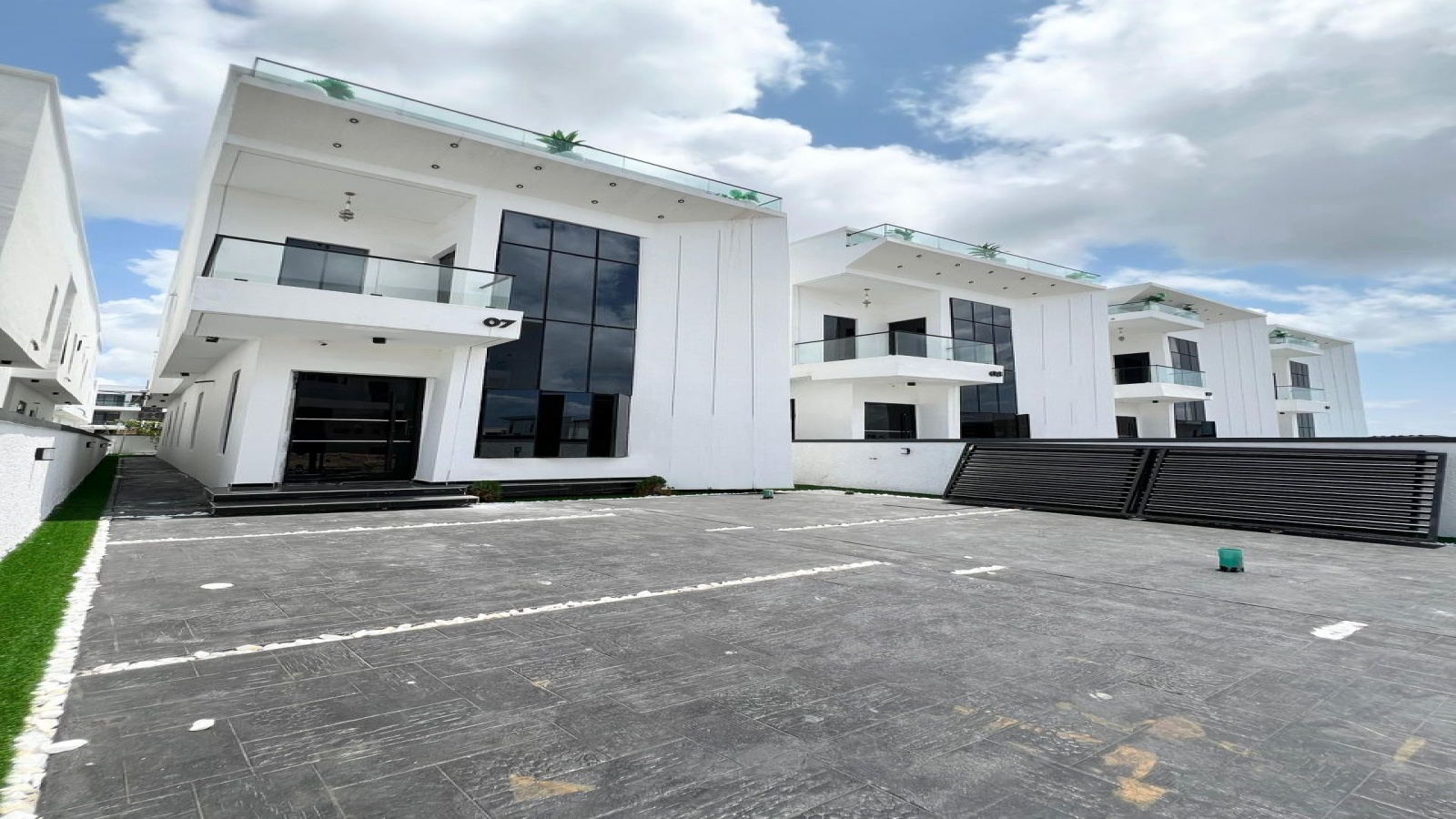 Chevron, Lekki, 5 Bedrooms Bedrooms, ,Villa,For Sale,1018
